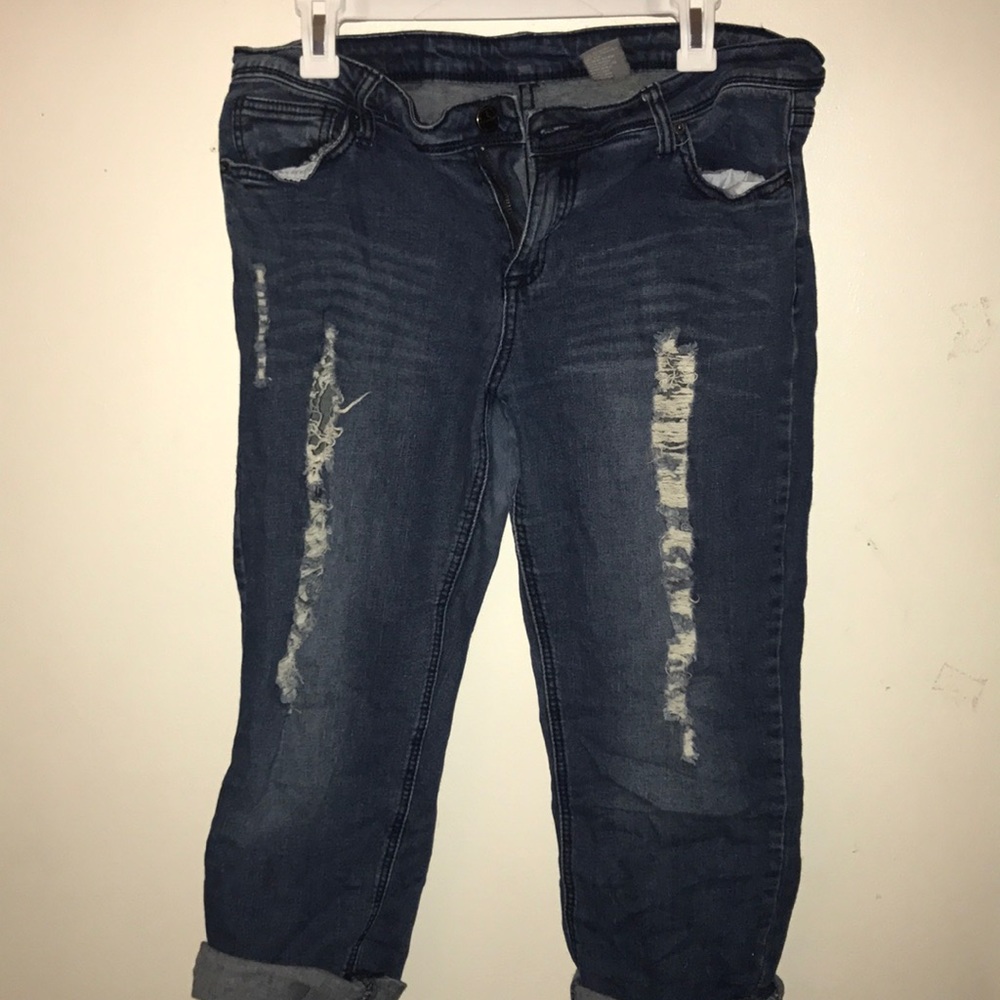 Ripped cropped jeans